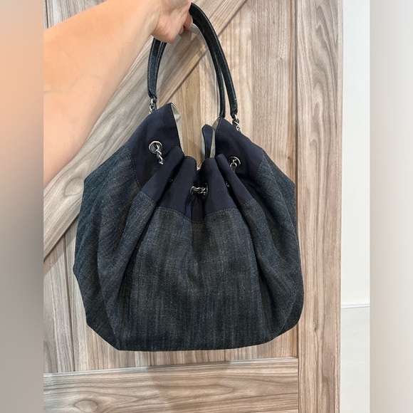 Authentic RARE Chanel Coco denim cabas XL - Picture 4 of 10